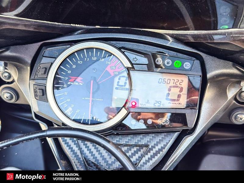 suzuki GSX-R750 BLACK 2013 - 6