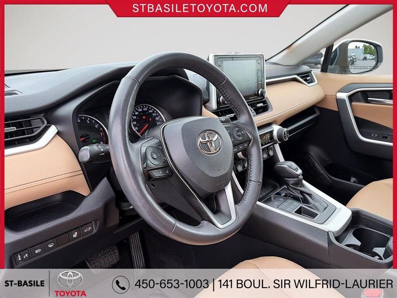 toyota RAV4 2021 - 16