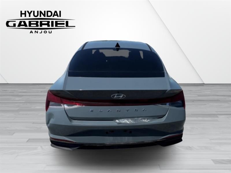 hyundai Elantra 2022 - 3
