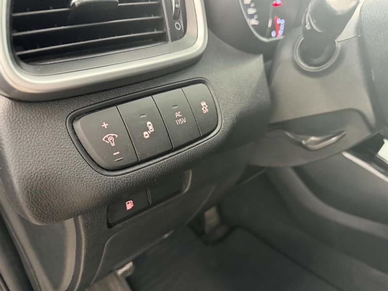 kia Sorento 2019 - 24