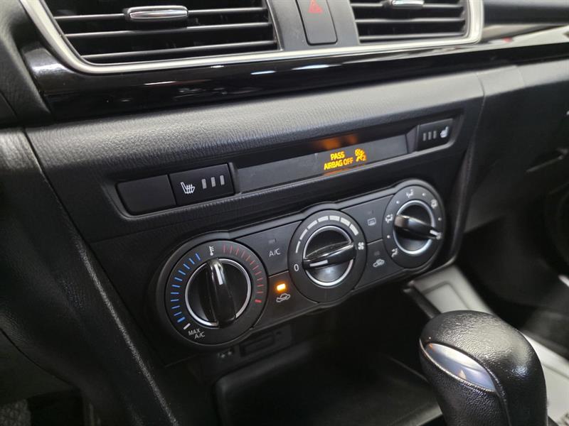 mazda Mazda3 2016 - 12