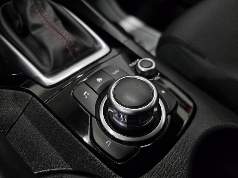 mazda Mazda3 2016 - 15