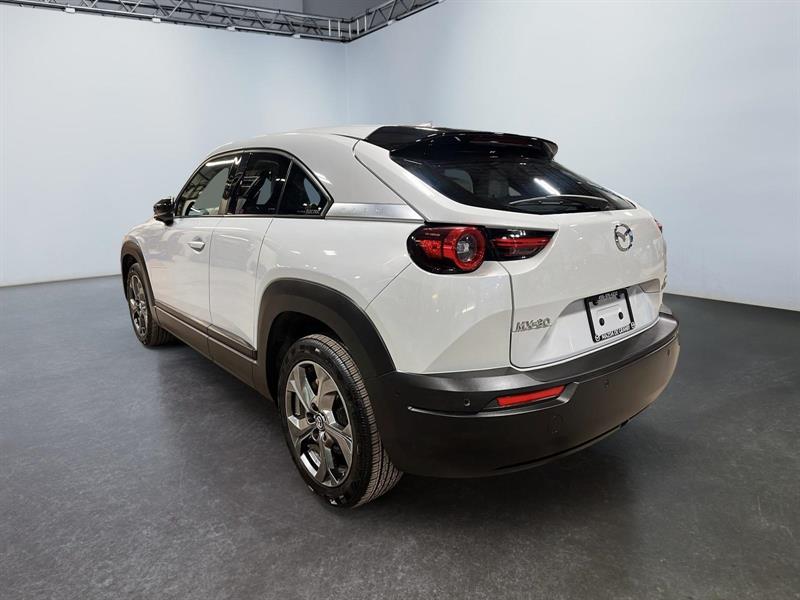 mazda MX-30 2022 - 13