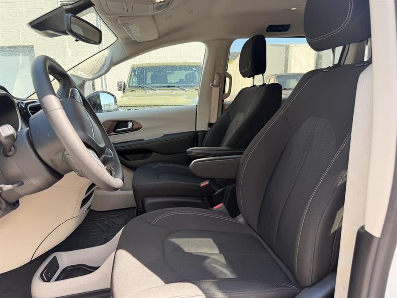 chrysler Grand Caravan 2024 - 8