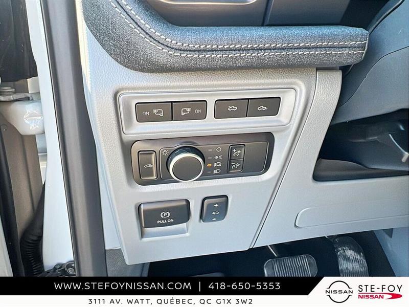 ford F-150 Lightning 2024 - 16