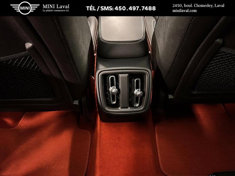 volvo XC40 2020 - 32