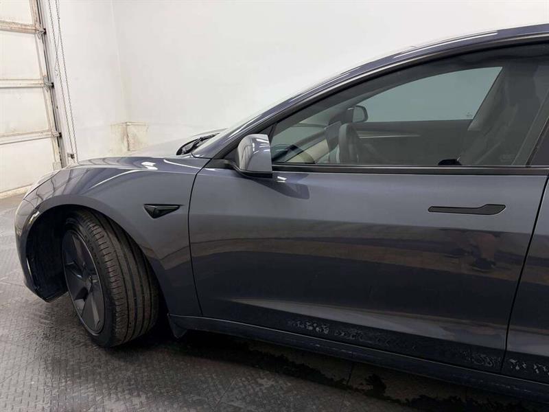 tesla Model 3 2023 - 3