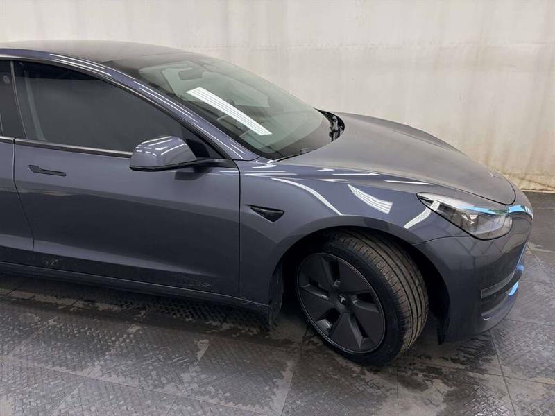 tesla Model 3 2023 - 14