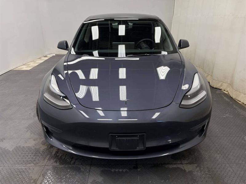 tesla Model 3 2023 - 16