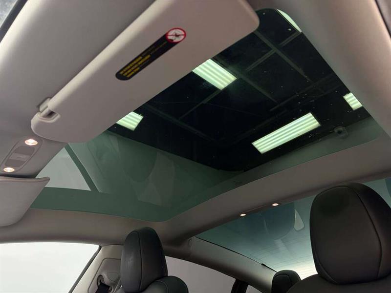 tesla Model 3 2023 - 26