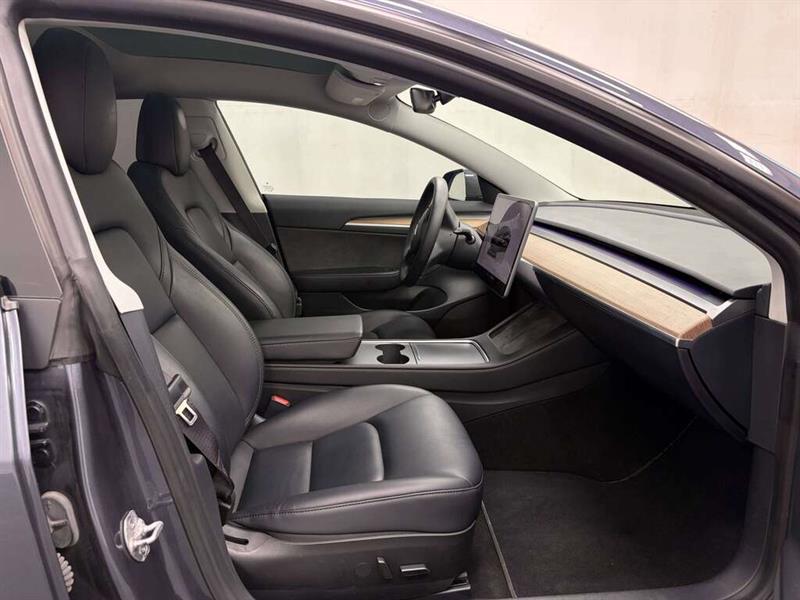 tesla Model 3 2023 - 28