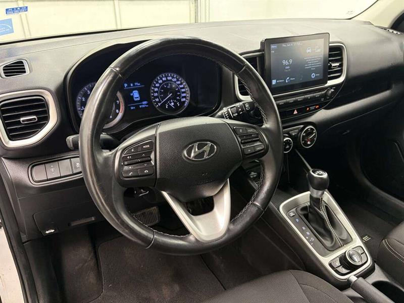 hyundai Venue 2020 - 18