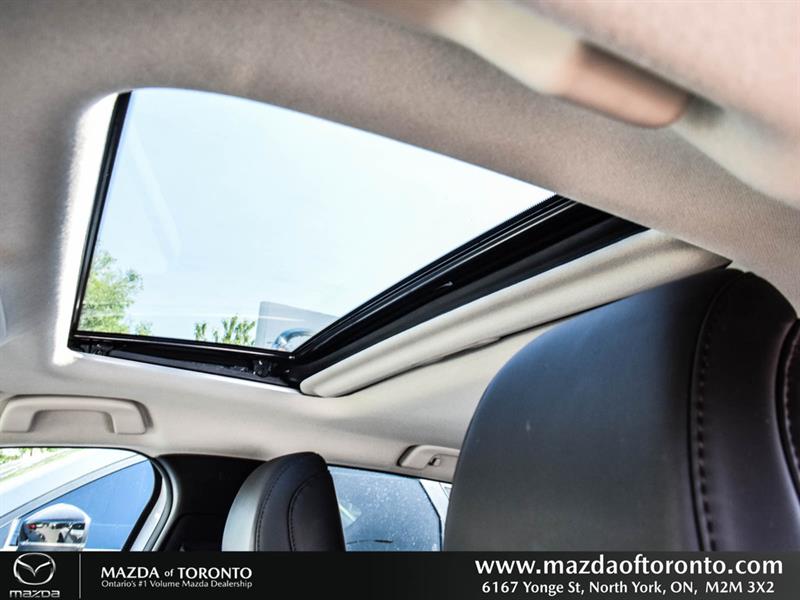 mazda CX-30 2022 - 11
