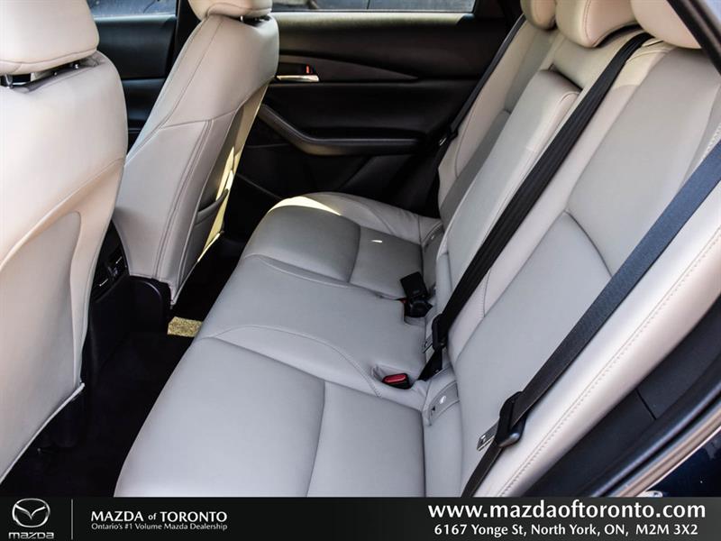 mazda CX-30 2023 - 16