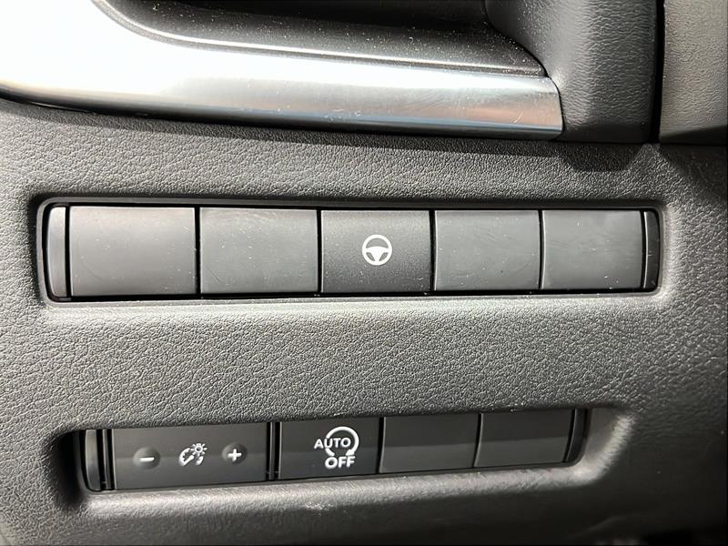 nissan Rogue 2023 - 21