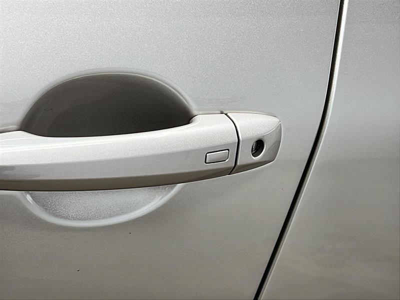 nissan Rogue 2023 - 25