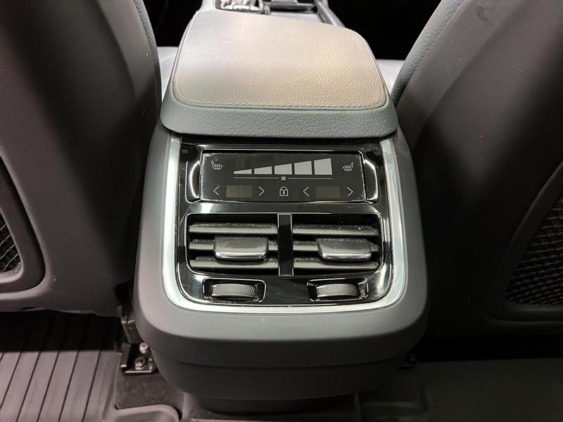volvo XC90 2021 - 12