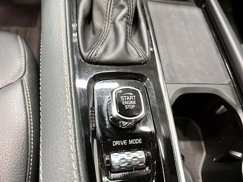 volvo XC90 2021 - 22