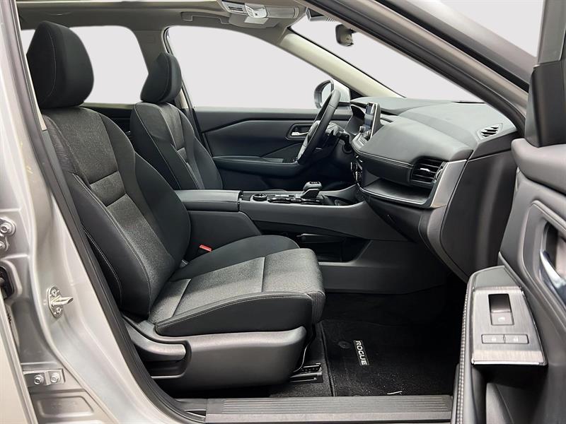 nissan Rogue 2025 - 8