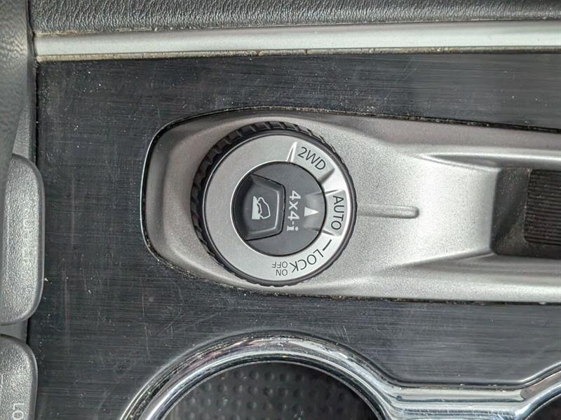 nissan Pathfinder 2018 - 18