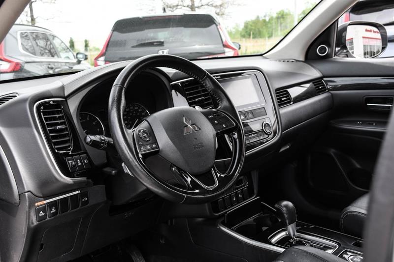 mitsubishi Outlander 2018 - 9