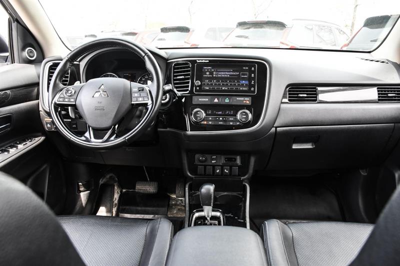 mitsubishi Outlander 2018 - 13