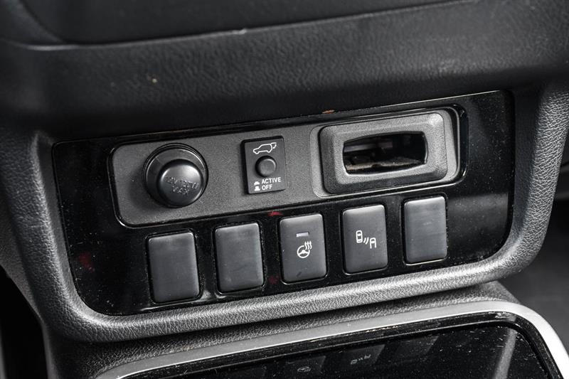 mitsubishi Outlander 2018 - 23