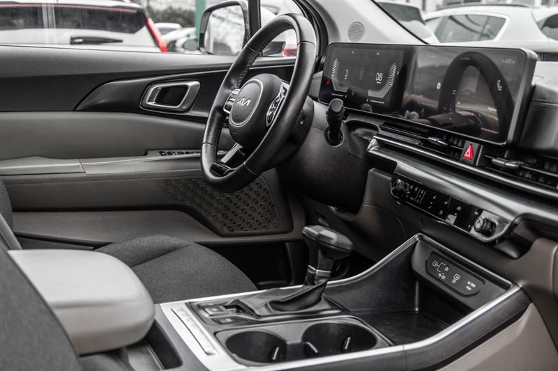 kia Carnival 2025 - 32