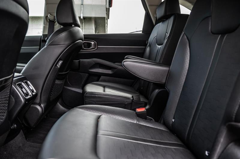 kia Sorento 2025 - 31