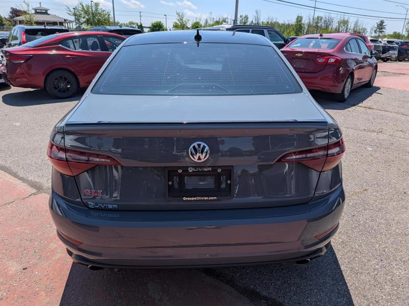 volkswagen Jetta 2019 - 11