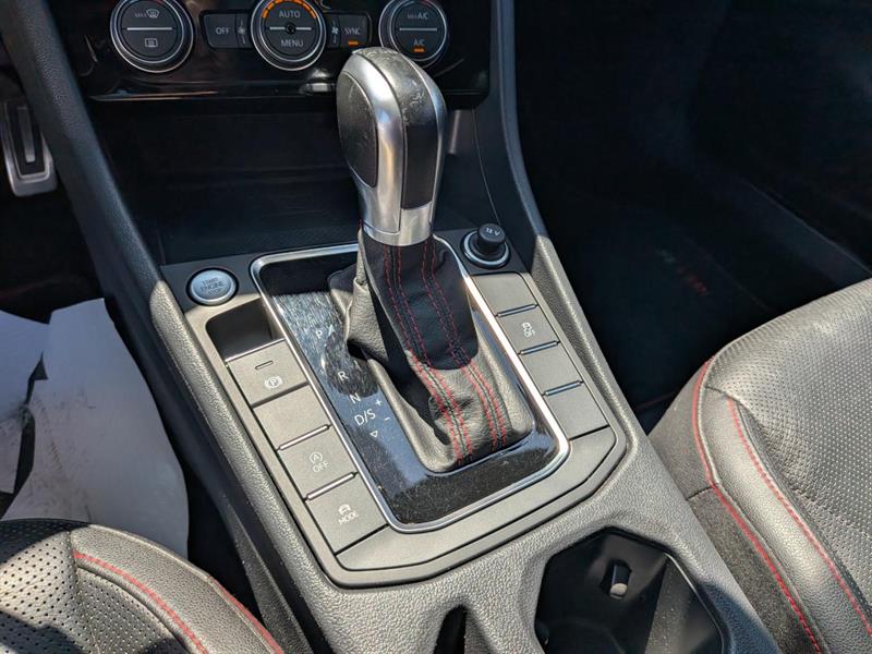 volkswagen Jetta 2019 - 26