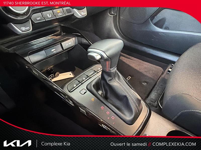 kia Rio5 2022 - 18