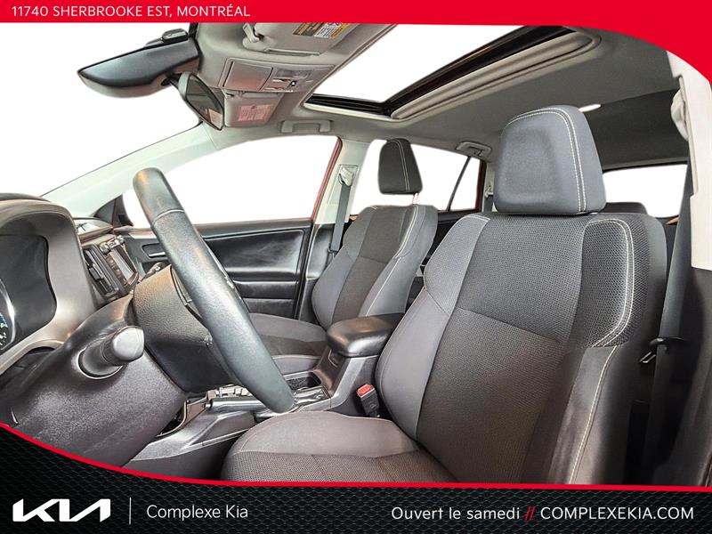 toyota RAV4 2018 - 10