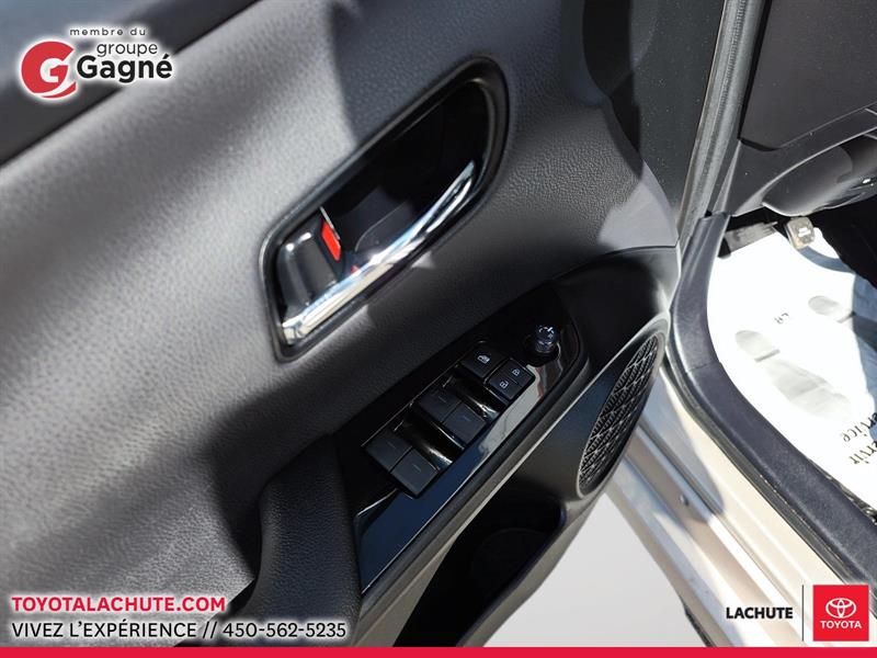 toyota Prius Prime 2019 - 12