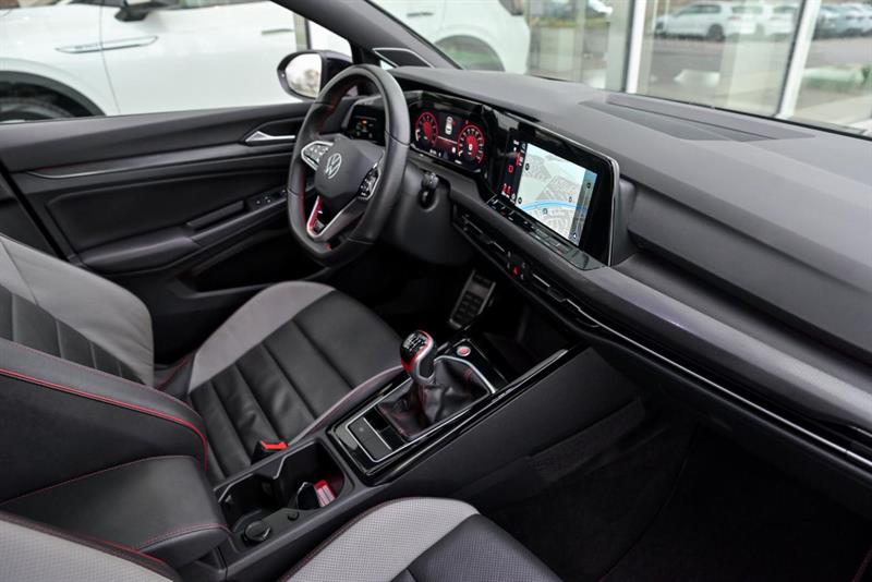 volkswagen Golf GTI 2024 - 31