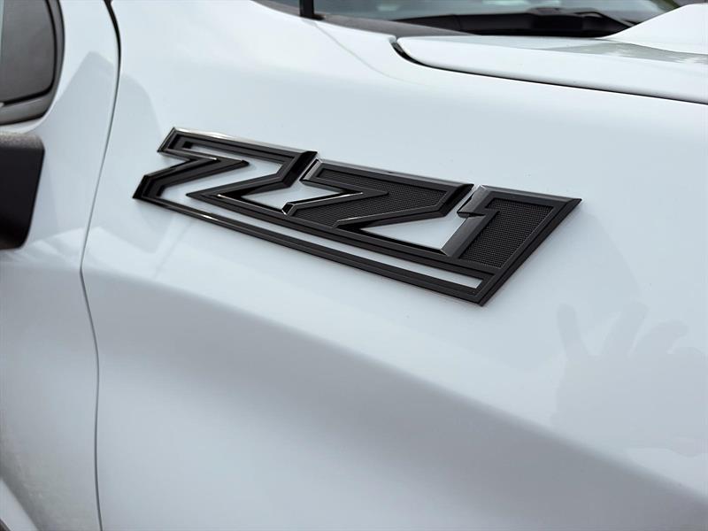 chevrolet Silverado 1500 2024 - 12