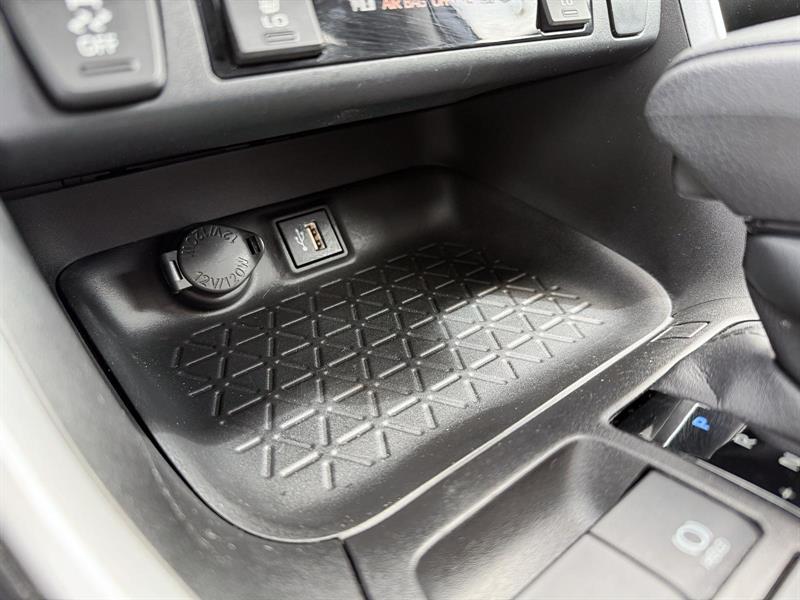 toyota RAV4 Hybrid 2023 - 30