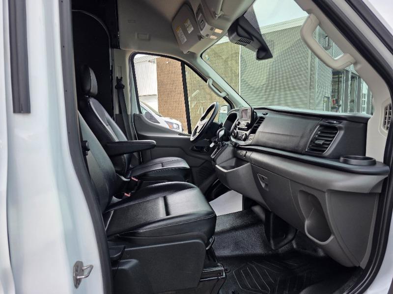 ford Transit-250 2024 - 23