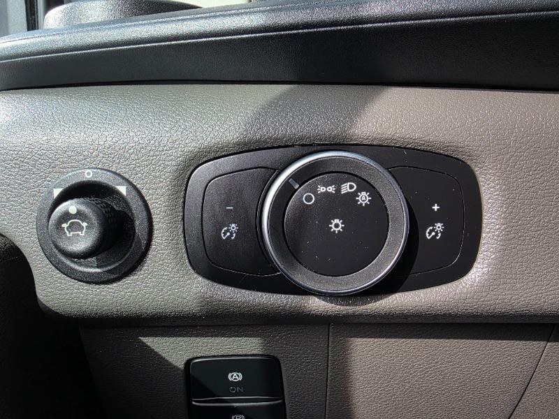 ford Transit-250 2024 - 29