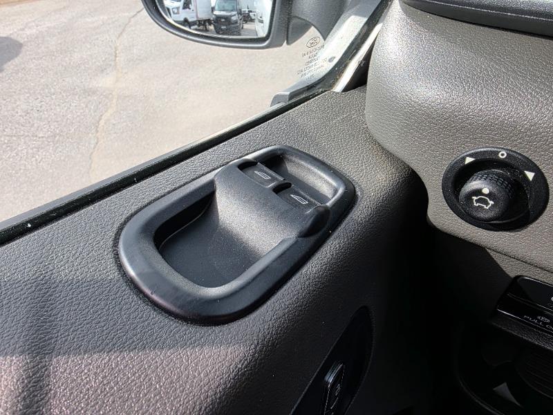 ford Transit-250 2024 - 31