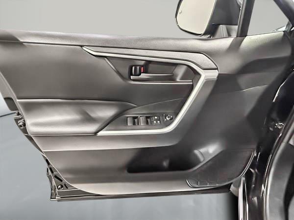 toyota RAV4 2021 - 11