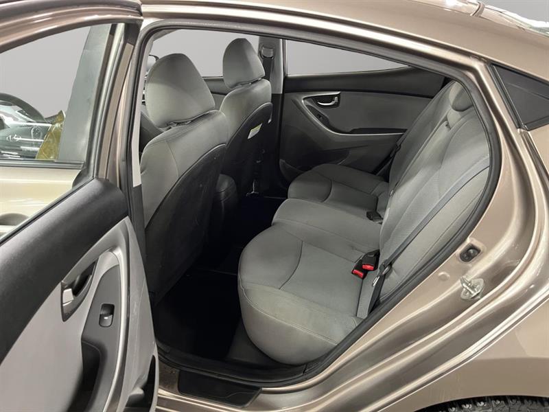 hyundai Elantra 2013 - 18
