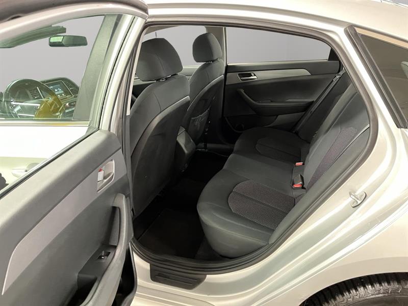 hyundai Sonata 2019 - 18