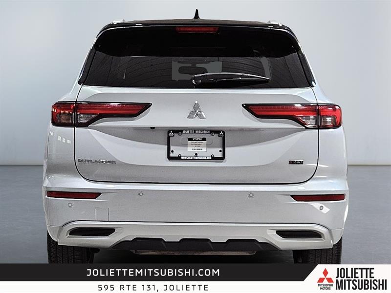 mitsubishi Outlander 2024 - 16
