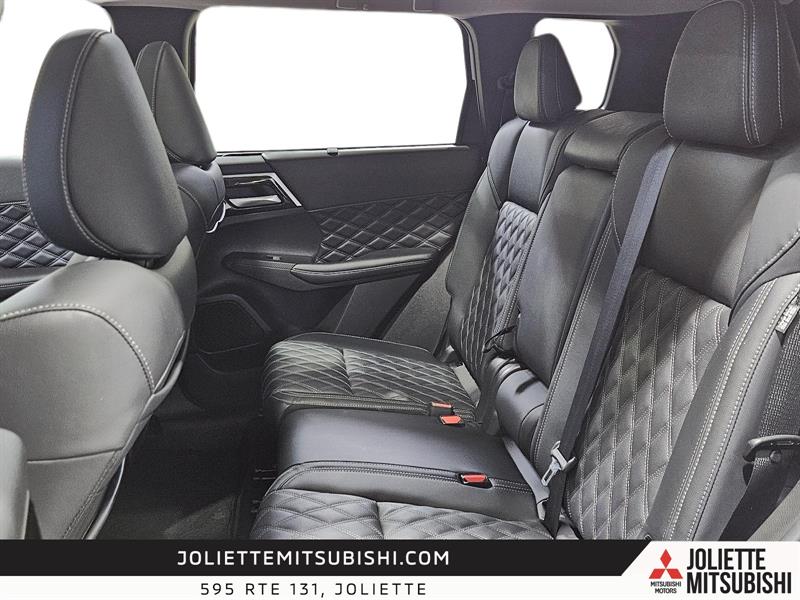 mitsubishi Outlander 2024 - 30