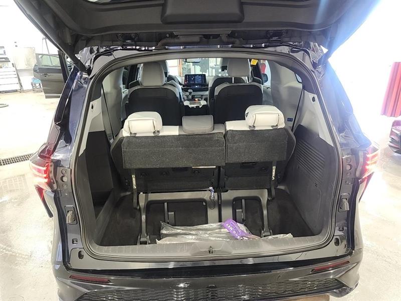 toyota Sienna Hybrid 2024 - 17