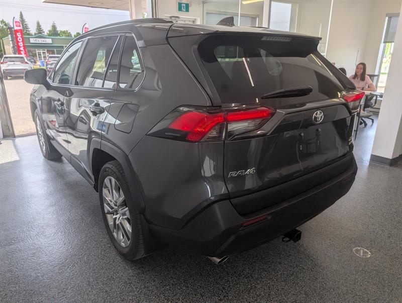 toyota RAV4 2021 - 4
