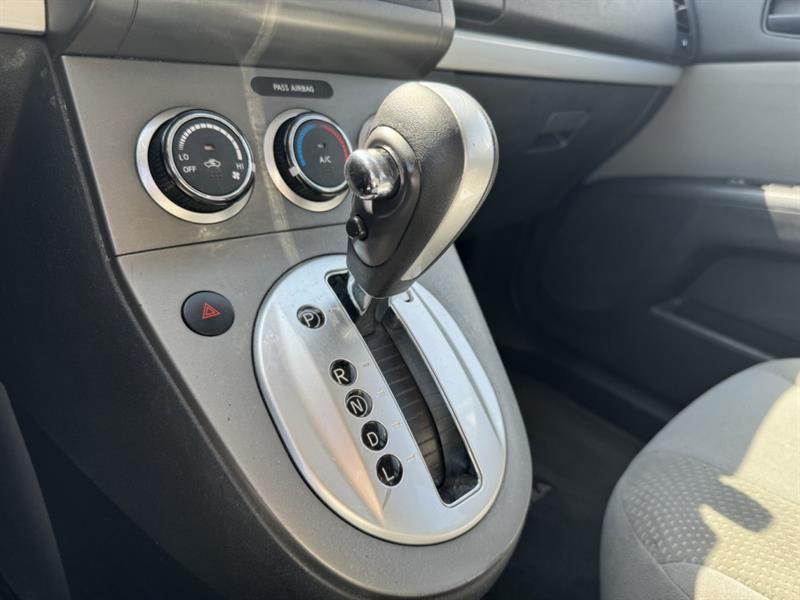 nissan Sentra 2011 - 15