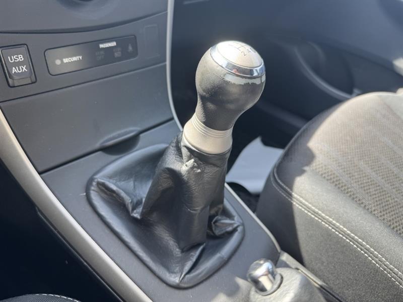 toyota Corolla 2012 - 18