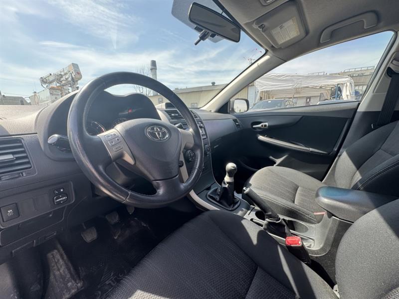 toyota Corolla 2012 - 22